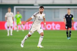 عوار يفوز رفقة روما بثنائية في الدوري الأوروبي