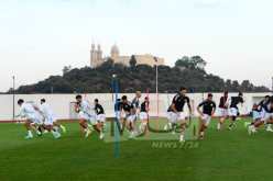بالصور.. المنتخب الوطني يجري آخر حصة تدريبية قبل مواجهة تنزانيا