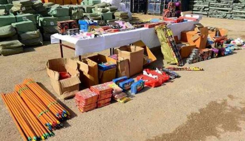 شرطة سيدي بلعباس تحجز أكثر من 1700 وحدة من المفرقعات والألعاب النارية