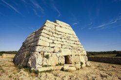 اليونسكو تضم تالايوتيك مينوركا الإسبانية إلى مواقع التراث العالمي