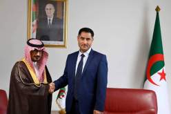 وزير الاتصال يستقبل سفير المملكة العربية السعودية