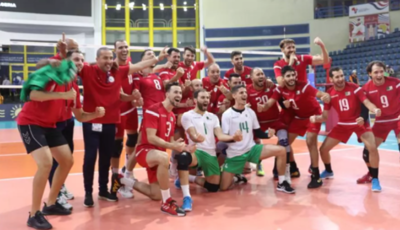 منتخب كرة الطائرة يفوز على ليبيا ويتأهل لنهائي البطولة الإفريقية وبطولة العالم
