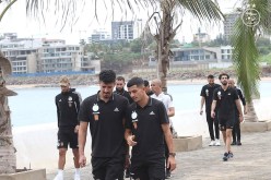 بالصور.. عناصر المنتخب الوطني يجرون جولة استرخائية قبل مواجهة السنغال