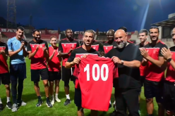 بن شيخة يكرم مهاجمه بلقاسمي بهذه المناسبة