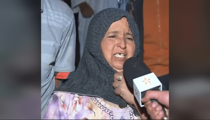 بالفيديو.. مشهد مؤثر لأم مغربية فقدت زوجها وأبنائها