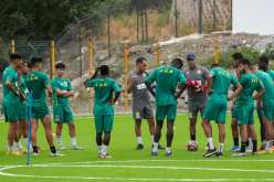 بوزيدي يبرمج مباراة ودية تحضيرا لمواجهة بارادو