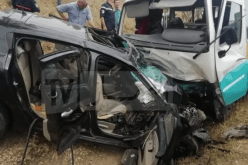قتيل و 4 جرحى جراء اصطدام بين سيارة وحافلة