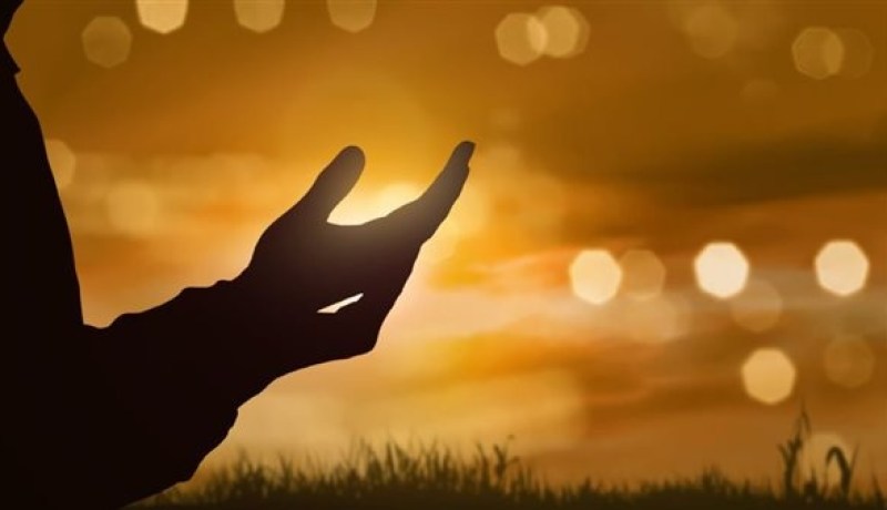 لا تنسوا الدعاء فهو عبادة يحبها الله