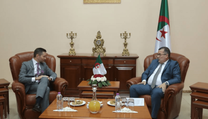 وزير العمل يستقبل الأمين العام للمنظمة الدولية لأرباب العمل