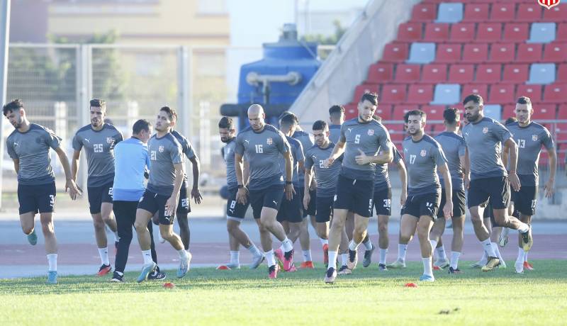 بالصور.. شباب بلوزداد يختتم استعداداته قبل مواجهة بو رونجرز