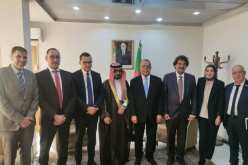 وزير الصناعة يجري مباحاثات مع رئيس مجمع “جمجوم فارما”