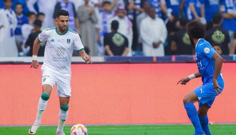 محرز يفشل في قيادة الأهلي للفوز بـ “كلاسيكو” السعودية