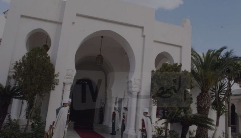رئاسة الجمهورية تنشر بيانا حول معلومات مضللة يتم تداولها بشأن منحة البطالة