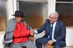 صالح أوقروت يتضامن مع أهل غزة من المستشفى