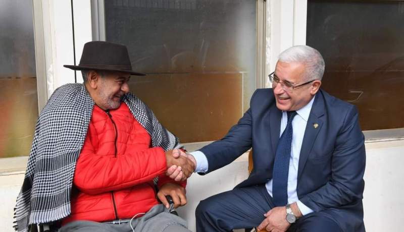 صالح أوقروت يتضامن مع أهل غزة من المستشفى