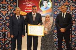 تتويج نور الهدى عمران بالجائزة الأولى لحفظ  وتفسير القرآن الكريم