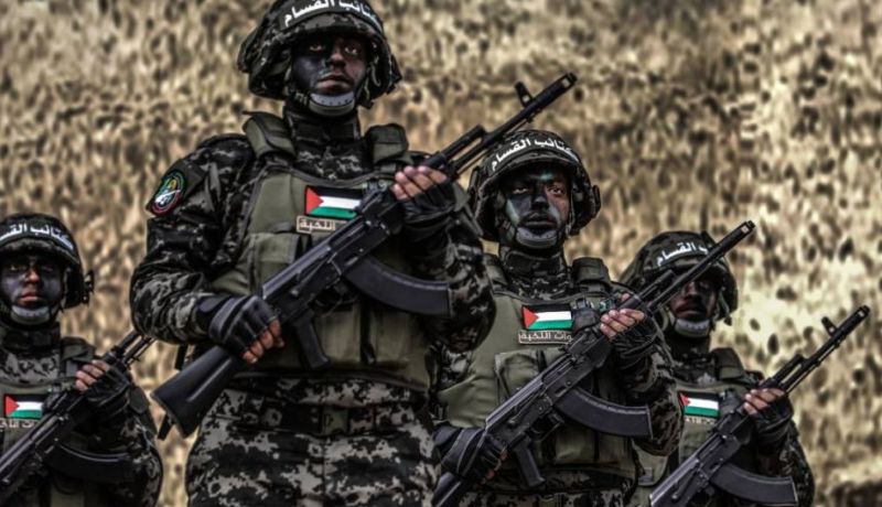 كتائب القسام: مقاتلونا إستهدفوا 4 آليات دبابة وجرافة بقذائف “الياسين 105” والعبوات الناسفة