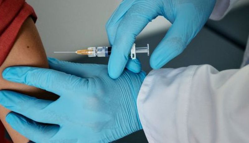 شركتا BIONTECH وPFIZER تنتجان لقاحا مشتركا ضد الأنفلونزا وكوفيد-19