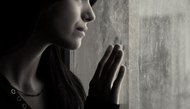 كيف تموت المرأة وهي على قيد الحياة؟