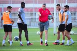 بالصور.. غاريدو يباشر مهامه مع اتحاد العاصمة