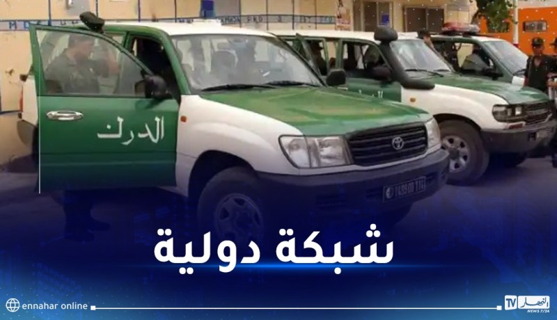 بومرداس.. توقيف 49 شخصا بينهم بوركينابي مختصون في تهريب “الحراقة”