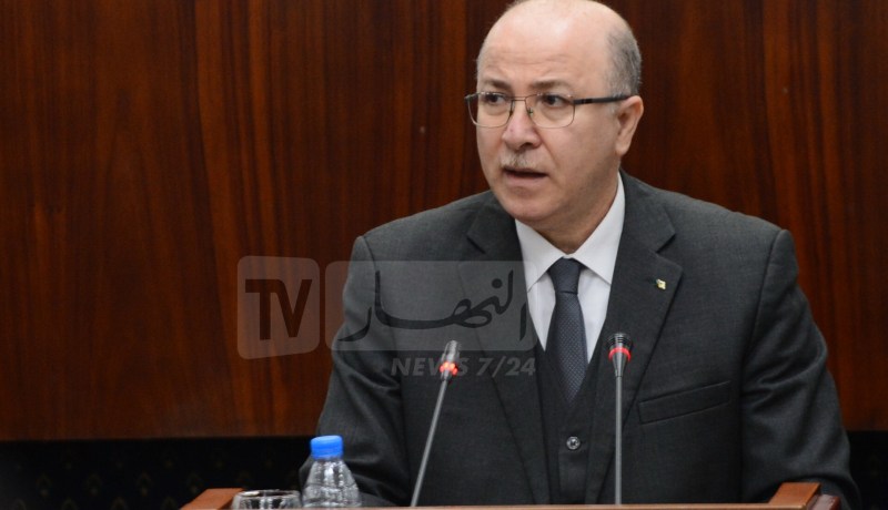 الوزير الأول: تعميم عقود النجاعة ووضع حد للممارسات التي أفلست المؤسسات العمومية