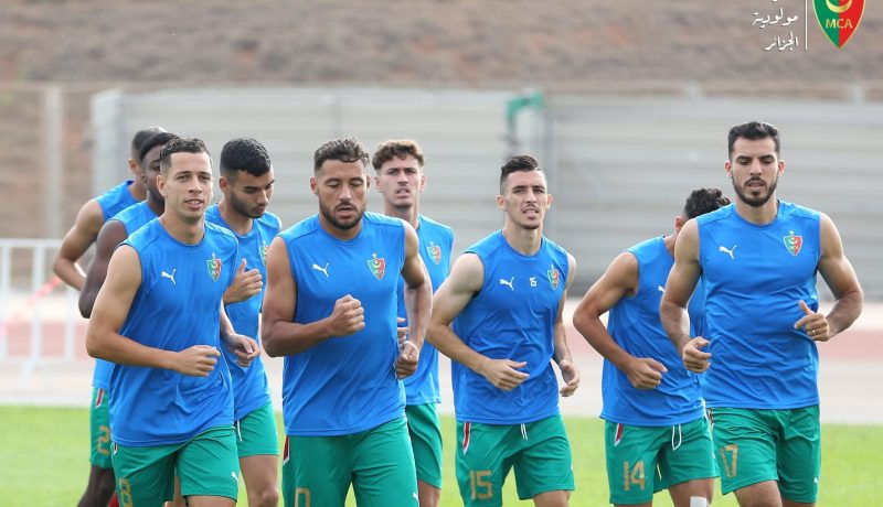 مولودية الجزائر تواجه وديا مولودية وهران