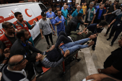 استشهاد 14 فلسطينيا وسقوط عشرات الجرحى بغارات استهدفت منازل بخانيونس