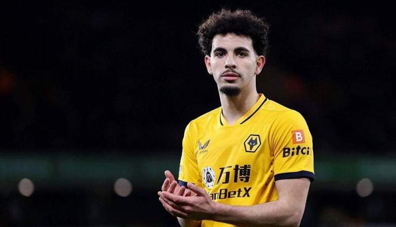 مدرب ولفرهامبتون يعول على آيت نوري في مواجهة بورنموث