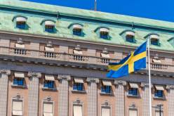 السويد تتخذ قراراها بشأن المتظاهرين الذين أحرقوا القرآن الكريم