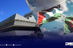 مجهولون ينزلون العلم الفرنسي ويرفعون الجزائري والفلسطيني