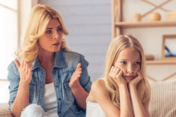 هوسها أن تكون ضدي وأن نحيا كأننا أعداء