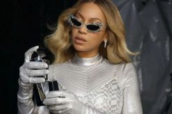 العسل الذهبي والورد والعنبر… بيونسيه تطلق عطرها الجديد