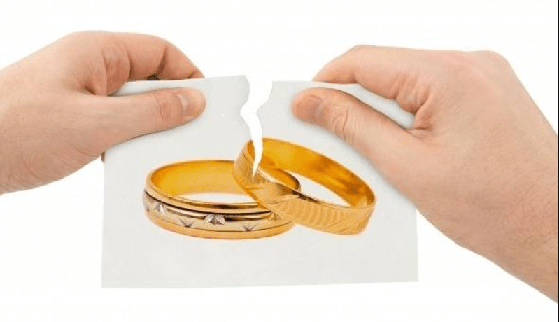 وفائي لزوجي قادني إلى الجحيم