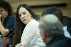 نائبة صهيونية تدعو جيش الكيان لاستخدام السلاح النووي في غزة