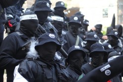 “عرين الأسود” تدعو لإضراب شامل ومستمر بالضفة حتى تعود الحياة لغزة