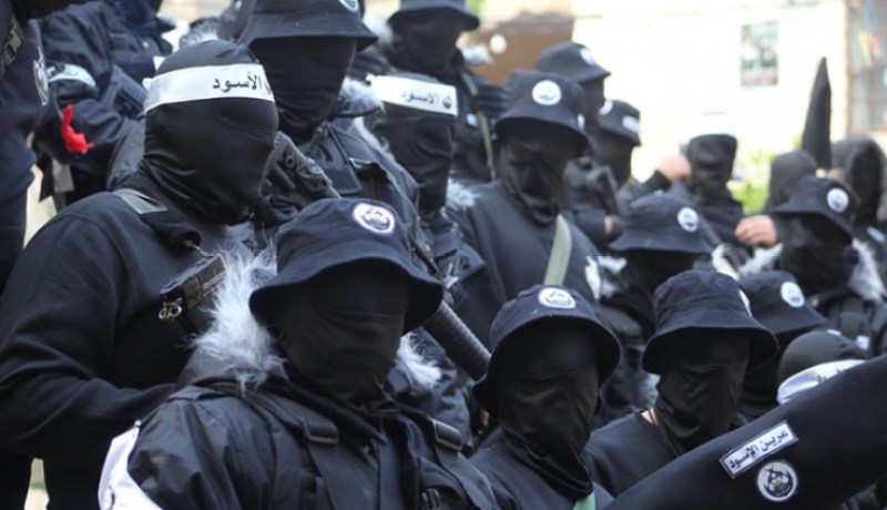 “عرين الأسود” تدعو لإضراب شامل ومستمر بالضفة حتى تعود الحياة لغزة