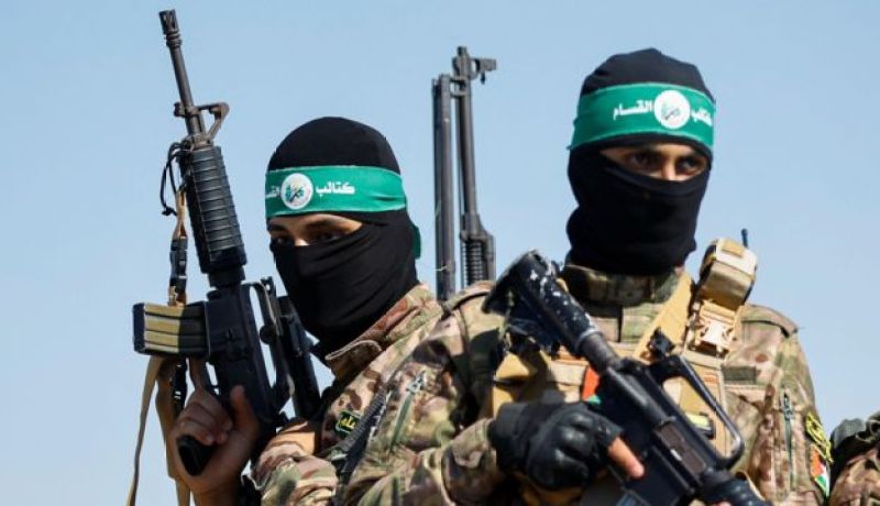 الإيقاع بمدرعة صهيونية في كمينٍ محكم شرق خانيونس