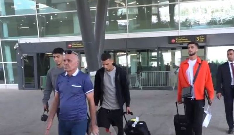 لاعبو الخضر يصلون تباعا إلى سيدي موسى