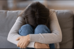 أشعر بالوحدة والفراغ في هذا العالم المكتظ..