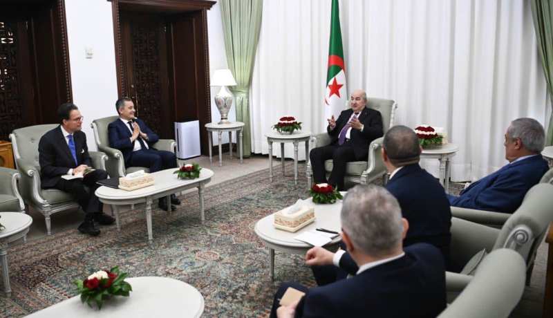 رئيس الجمهورية يستقبل وزير الداخلية الفرنسي
