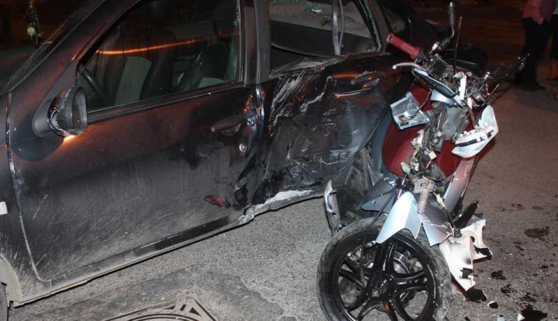 جيجل: جريحان في اصطدام دراجة نارية بسيارة