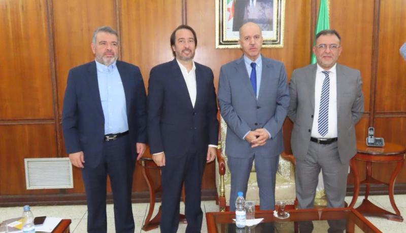 وزير الصحة يستقبل رئيس مجلس التجديد الإقتصادي الجزائري