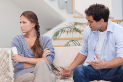  واحد من كل خمسة رجال يخفى مدخراته عن زوجته