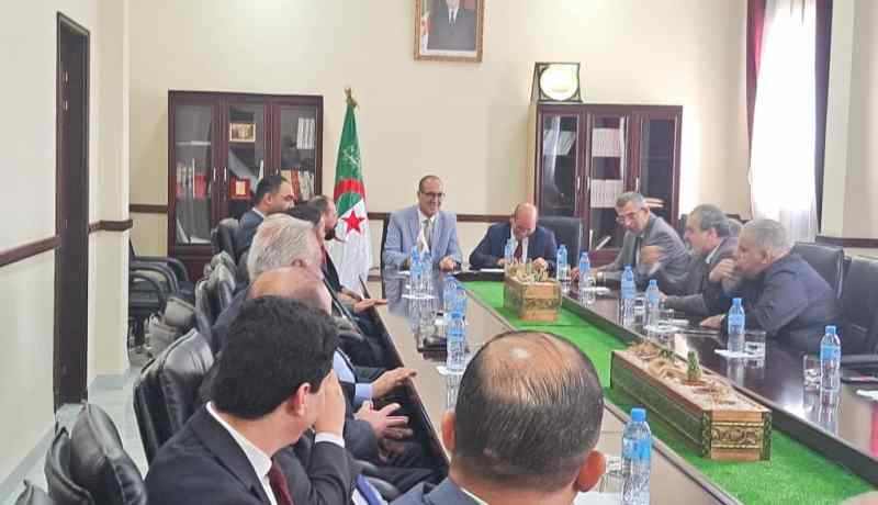 أعضاء من نقابة محامين 3 دول عربية في استضافة الاتحاد الوطني لمنظمات المحامين بالعاصمة