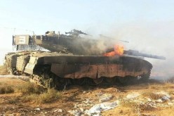 المقاومة الإسلامية تستهدف دبابة صهيونية في محيط مقر ‏قيادة الفرقة 91 في برانيت