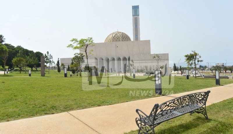 جامع الجزائر يفتح باب التوظيف