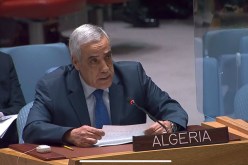 الوزير الأول يشارك في قمة منظمة التعاون الإسلامي