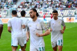 بالصور.. الخضر يجرون تسخينات  قبل إنطلاق مواجهة الصومال