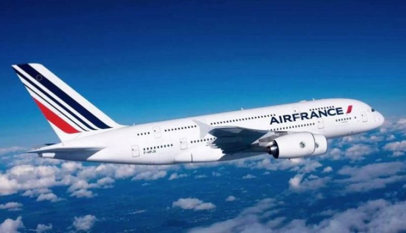 إلغاء آلاف الرحلات الجوية في فرنسا